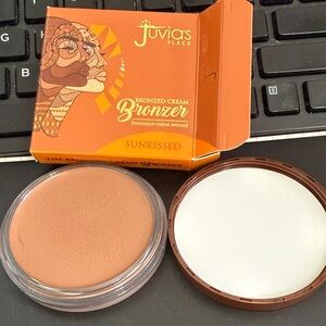 Juvia's Place Sunkissed Bronzed Cream Bronzer - Warm Tan